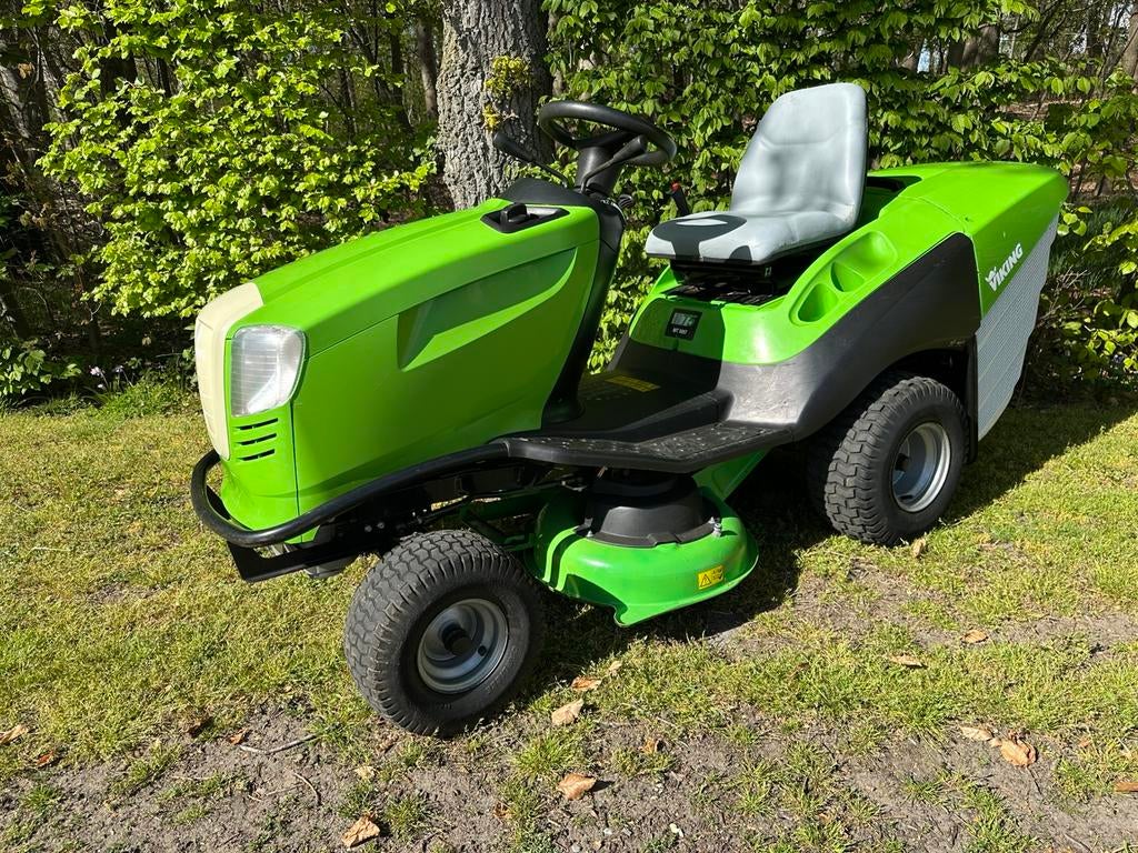 Viking zitmaaier met opvang 18,5 PK, Tuin en Terras, Zitmaaiers, Ophalen, Zo goed als nieuw, Opvangbak, 90 tot 120 cm