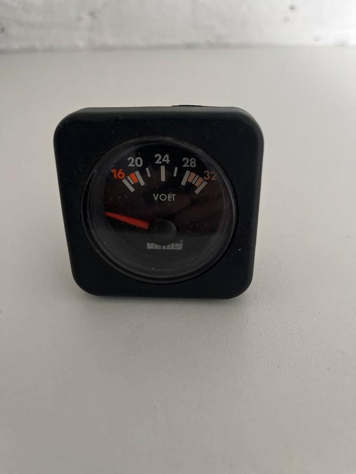 Vetus Voltmeter 24V - Nauwkeurige Spanningsmeter, Watersport en Boten, Accessoires en Onderhoud, Gebruikt, Ophalen of Verzenden