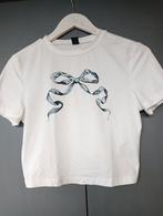T shirt van Shein mt M,wit met afbeelding blauwe strik, Maat 38/40 (M), Wit, Ophalen of Verzenden, Zo goed als nieuw