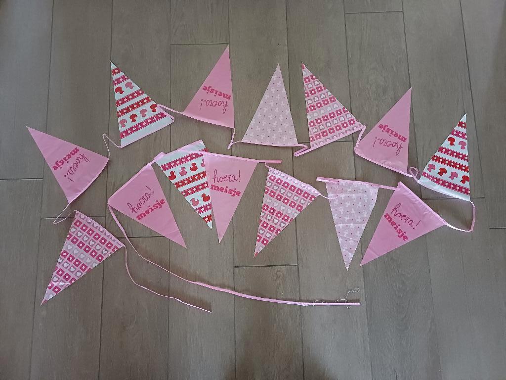 Vlaggetjes geboorte meisje, Ophalen of Verzenden, Gebruikt