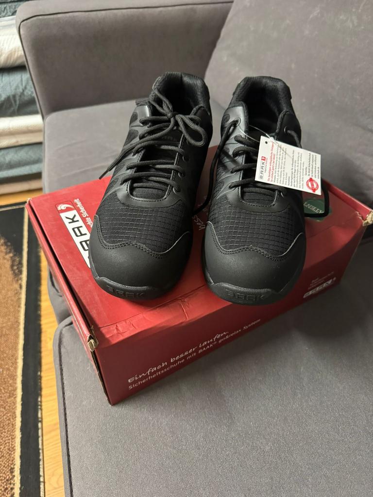 NIEUW Baak werkschoenen maat 44, Ophalen of Verzenden, Zo goed als nieuw