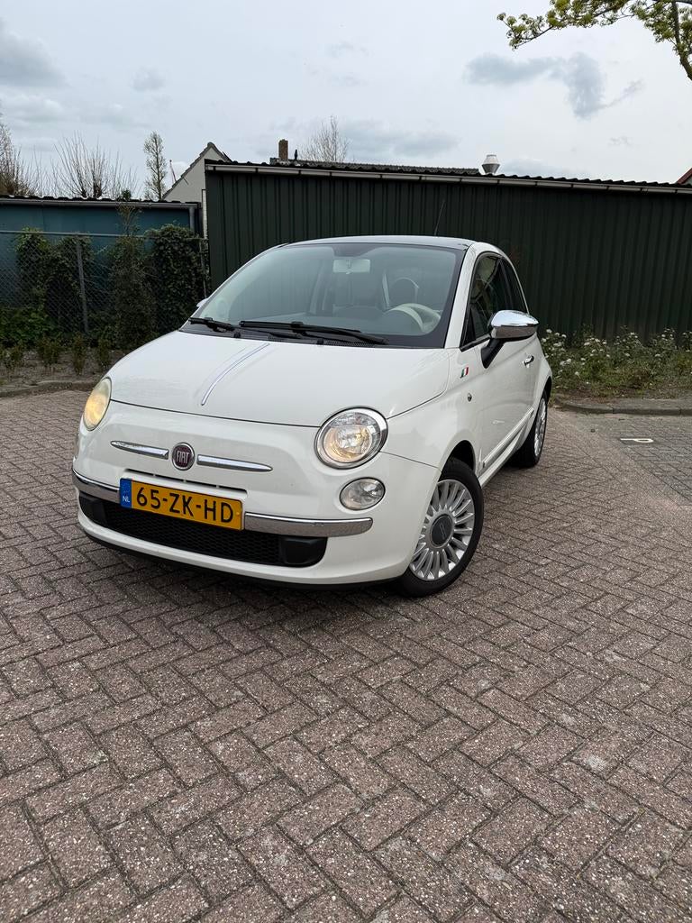 Fiat 500 1.2 lounge, Panorama,APK,Vol.Hist,10 jaar in bezit, Auto's, Fiat, Voorwielaandrijving, 1242 cc, 4 cilinders, 840 kg