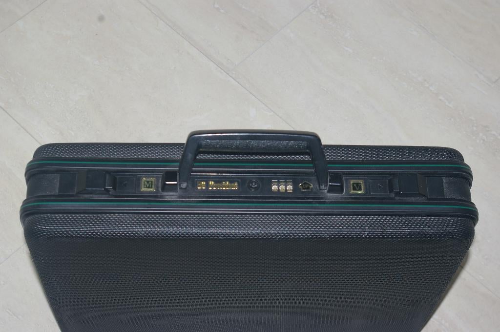 Diplomatenkoffer President. Zo goed als nieuw., Sieraden, Tassen en Uiterlijk, Koffers, Hard kunststof, Slot, Minder dan 50 cm