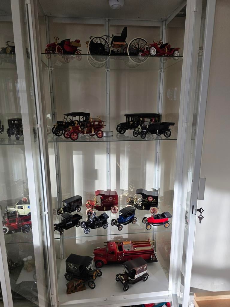 Div. Vooroorlogse Fords 1:18, 1:24 1:25, 1:32 en 1:6, Ophalen, Zo goed als nieuw, Auto, Overige merken