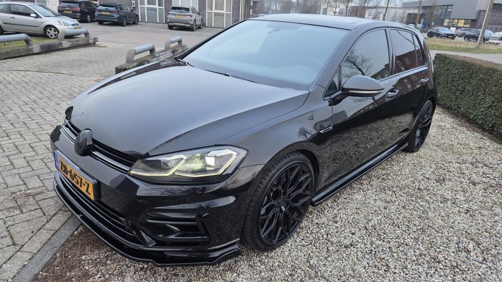 Volkswagen Golf 7.5 2.0 TSI 4Motion R AKRA BTW AUTO! Prijs i, Automaat, Gebruikt, 4 cilinders, 1984 cc