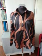  Bruine blouse met geel roze print van Ned, mt XS, Overige kleuren, Ophalen of Verzenden, Zo goed als nieuw, NED