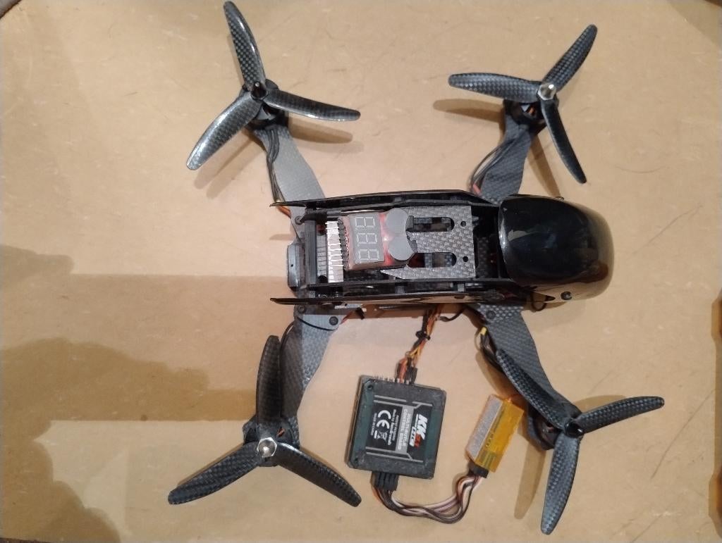 Verzameling Drone onderdelen, Gebruikt, Overige merken, Ophalen of Verzenden, Professionele drone