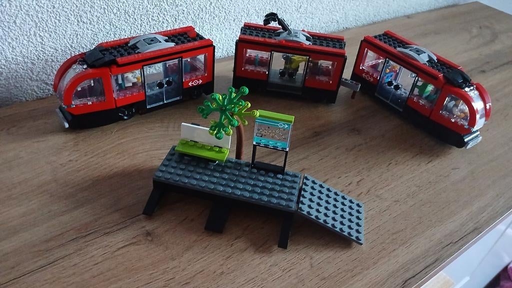 Lego city tram, Ophalen, City, Lego, Nieuw