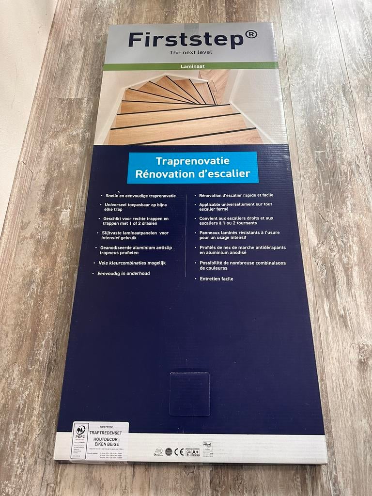 Firststep laminaat traprenovatie. Beige eiken., 50 tot 150 cm, Ophalen of Verzenden, Zo goed als nieuw, Minder dan 5 m²