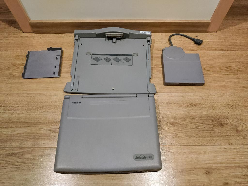Toshiba Satelite Pro 480CDT - Vintage Laptop, Ophalen of Verzenden, Toshiba