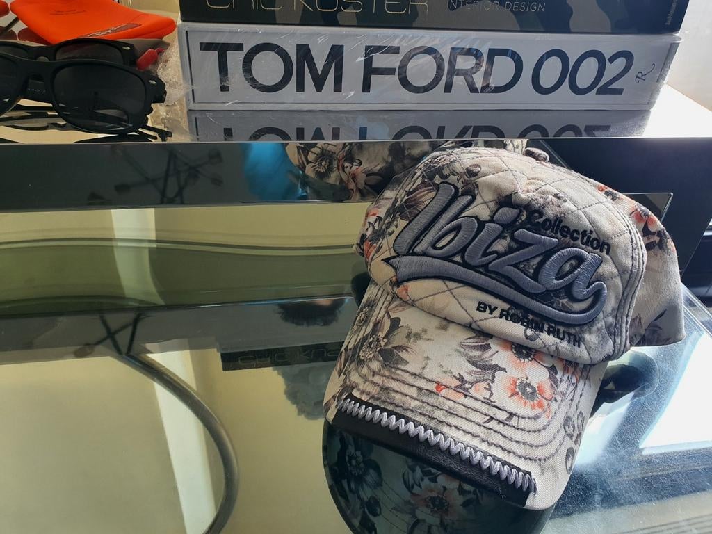 Zomerse Ibiza pet!, Ophalen, Zo goed als nieuw