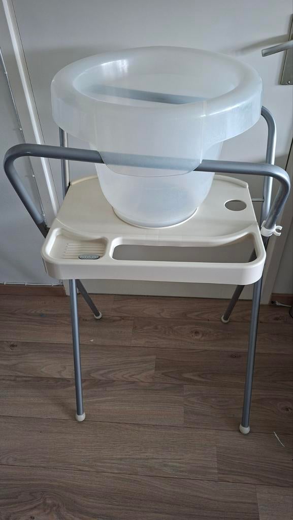 In pefecte staat tummy tub met standaard, Ophalen, Tummy Tub, Zo goed als nieuw, Bébé-jou