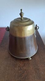 Antieke koperen en messing doofpot, Ophalen