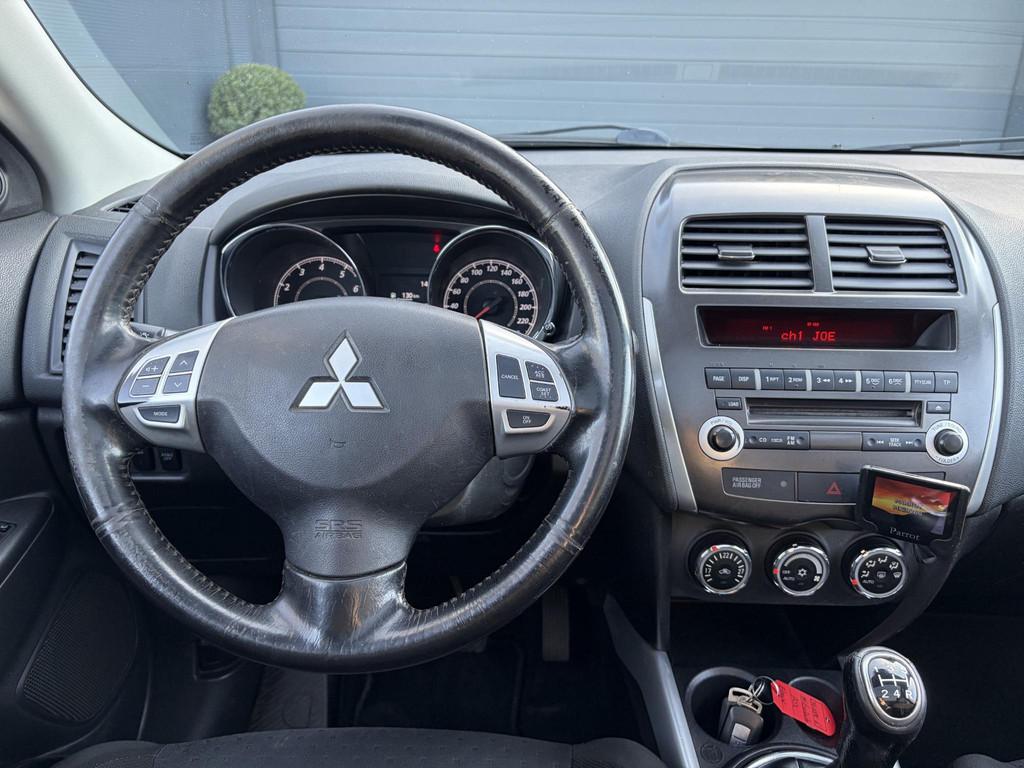 Mitsubishi ASX 1.6 Intense ClearTec Trekhaak,Pano,Parrot,Pdc, Auto's, Voorwielaandrijving, Euro 5, Stof, Gebruikt