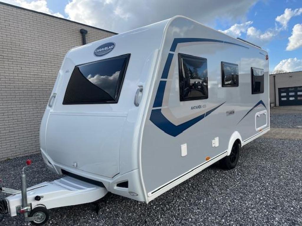 Caravelair Antares Titanium 455 Incl. Voortent, Caravans en Kamperen, Caravans, Overige typen, Rondzit, Schokbreker, Bedrijf