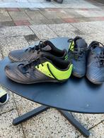 Zwarte Kipsta voetbalschoenen maat 35 en 37, Ophalen of Verzenden, Gedragen, Zwart, Sportschoenen