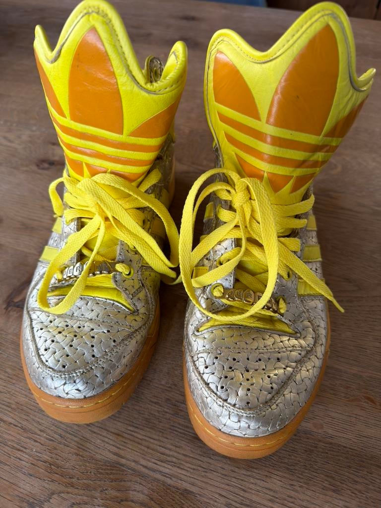 Adidas x Jeremy Scott JS Logo Attitude High, Overige kleuren, Ophalen of Verzenden, Sneakers of Gympen, Zo goed als nieuw