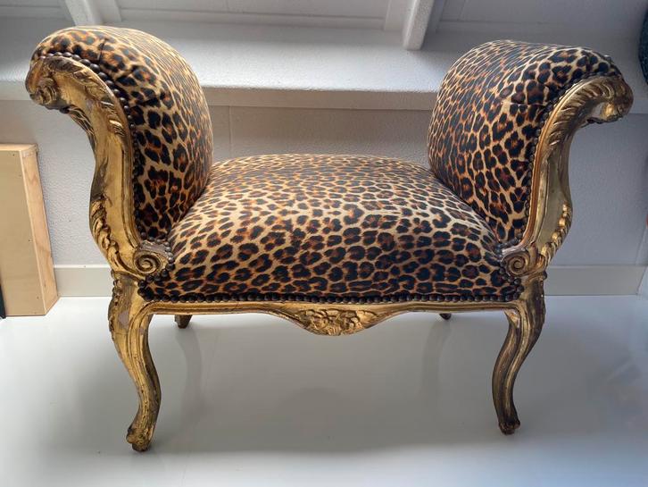 Barok hocker voetenbank luipaard print goud handgemaakt, Huis en Inrichting, Banken | Voetenbanken en Poefen, Zo goed als nieuw