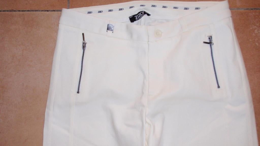 NIEUW Damesbroek ZIZO mt 40 baggy creme poly/katoen/elastan, Overige kleuren, Nieuw, Ophalen of Verzenden, Lang
