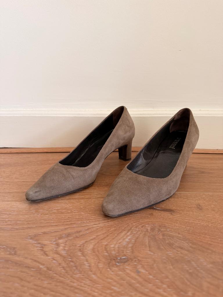 Panara pump suede bruin maat 37, Ophalen, Pumps, Bruin, Gedragen