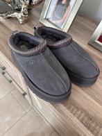Uggs tasman nieuw, Kleding | Dames, Schoenen, Ophalen of Verzenden, Zo goed als nieuw, Grijs, Pantoffels of Sloffen