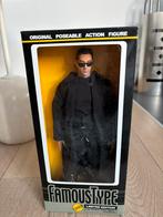 1/6 figuur Neo/Matrix - Famous Type (Hot Toys) - gelimiteerd, Verzamelen, Ophalen of Verzenden, Zo goed als nieuw, Actiefiguur of Pop