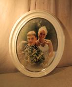 Mooi Witte Houten Ovale Fotolijst - 48x38 / 40x30, Ophalen of Verzenden, Zo goed als nieuw