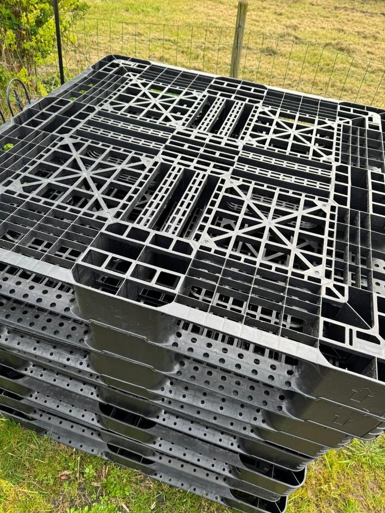 8 Kunststof pallets, Ophalen, 100 cm of meer, 60 cm of meer, Overige typen