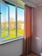 Twee gordijnstroken, Ophalen, Gebruikt, 100 tot 150 cm, Bruin