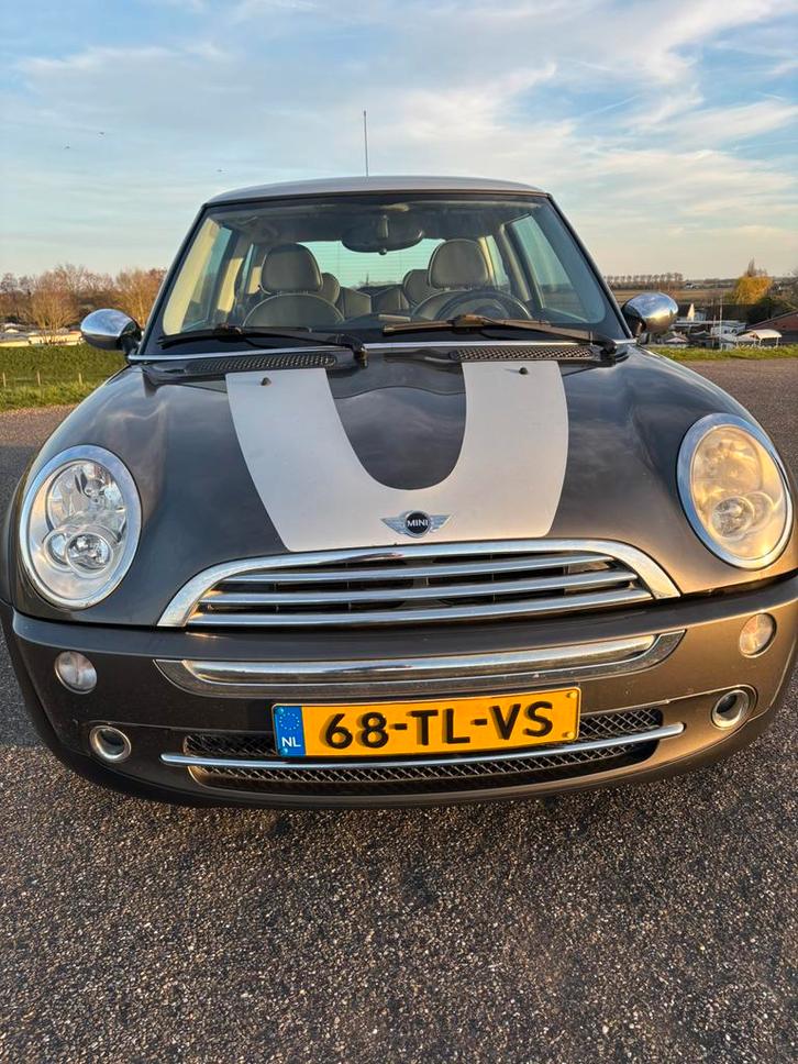 Mini 1.6 16V Cooper 2006 Grijs, Auto's, Mini, Particulier, Cooper, ABS, Airconditioning, Cruise Control, Mistlampen, Radio, Benzine
