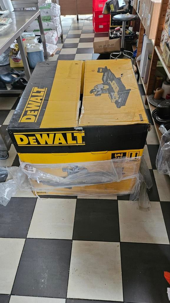 DeWalt D36000-QS Tegelzaag - Nieuwstaat, Ophalen of Verzenden, Zo goed als nieuw, Overige typen, DeWalt