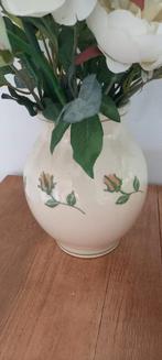 Aardewerk vaas en pot Hoogte pot 15,5 cm Hoogte vaas 27 cm, Gebruikt, Rond, Ophalen of Verzenden, Aardewerk