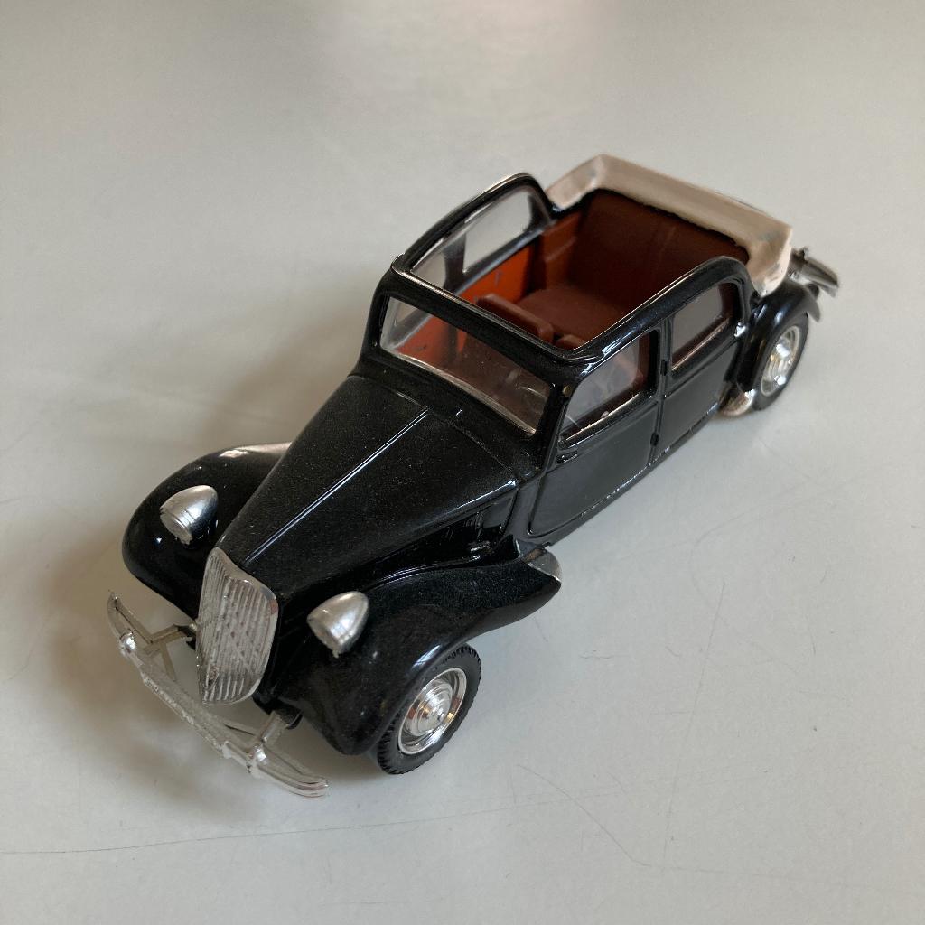 Citroën Traction Avant découvrante van Verem, Hobby en Vrije tijd, Modelauto's | 1:43, Ophalen of Verzenden, Nieuw, Auto, Overige merken