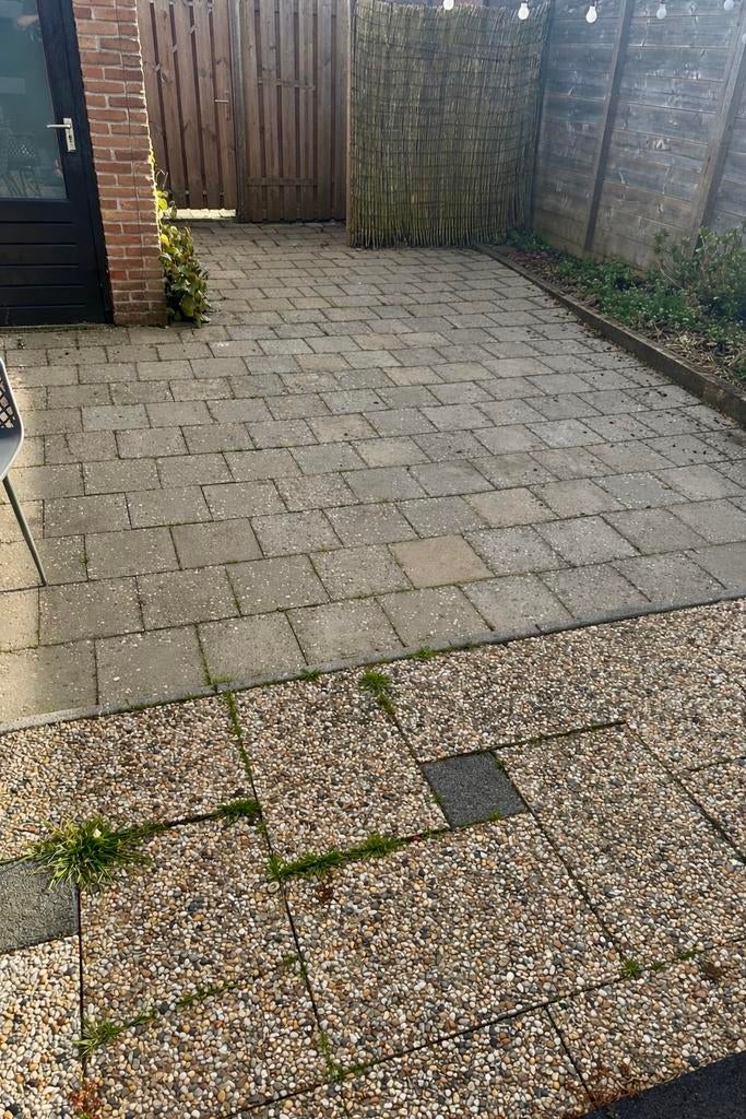 Gratis af te halen: 50 m2 gebruikte terrastegels, Tuin en Terras, Tegels en Klinkers, Ophalen, Gebruikt, 10 m² of meer, Beton