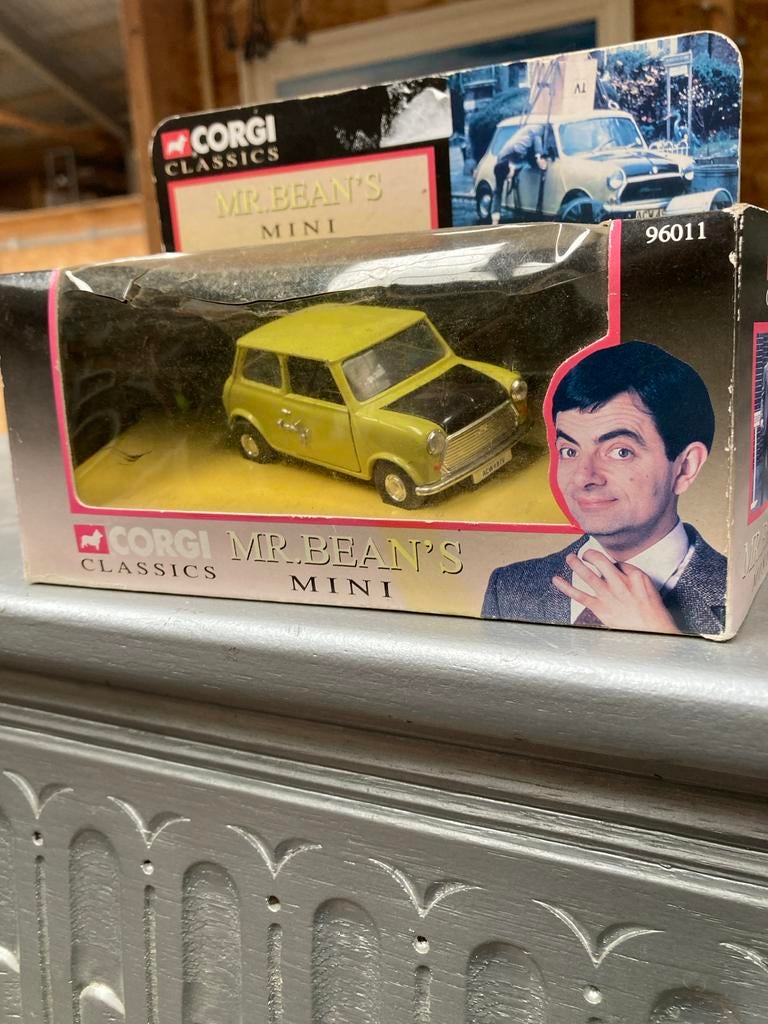 Corgi Classics Mr. Bean's Mini - Nieuw in doos, Ophalen of Verzenden, Nieuw, Auto, Corgi