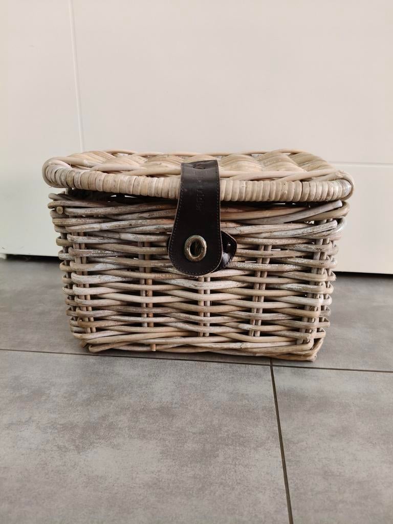 Leuk rieten fietsmandje voor kinderfiets, Ophalen of Verzenden, Gebruikt, Fietsmand, Stuurbevestiging