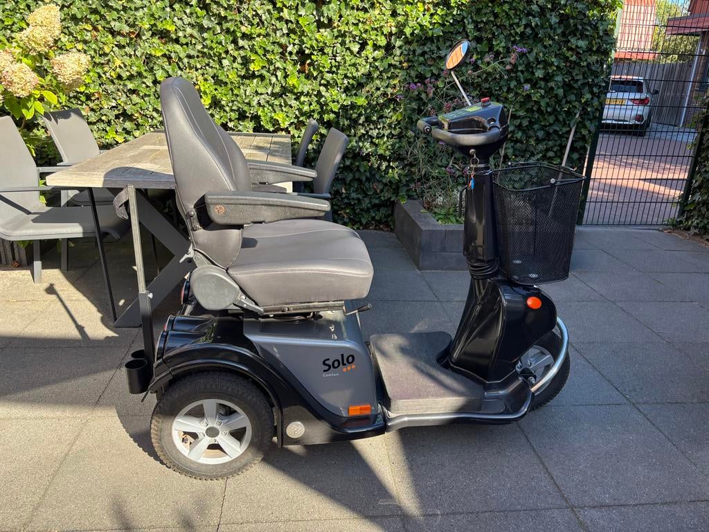 Solo scootmobiel, Ophalen, Life and Mobility, Zo goed als nieuw, 16 km/u of meer