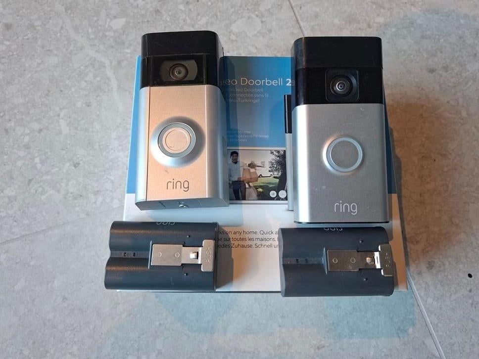 2x Deurbel: Ring 2 & Ring Battery + extra accu, Huis en Inrichting, Deurbellen, Ophalen of Verzenden