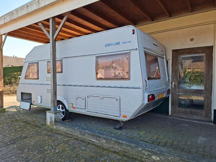 Kip greyline special, Caravans en Kamperen, Caravans, Particulier, tot en met 4, 1000 - 1250 kg, Rondzit, Kip, Vast bed, 4 tot 5 meter