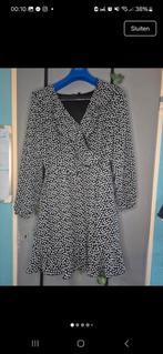 Zwarte jurk met witte stippen - Maat 48, Kleding | Dames, Jurken, Zwart, Maat 46/48 (XL) of groter, Ophalen of Verzenden, Boven de knie