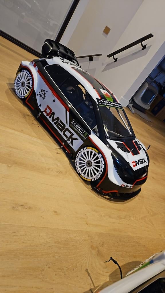 Mcd xr5 max ultimate roller met special paint body, Ophalen, Nieuw, Overige schalen, Auto onroad