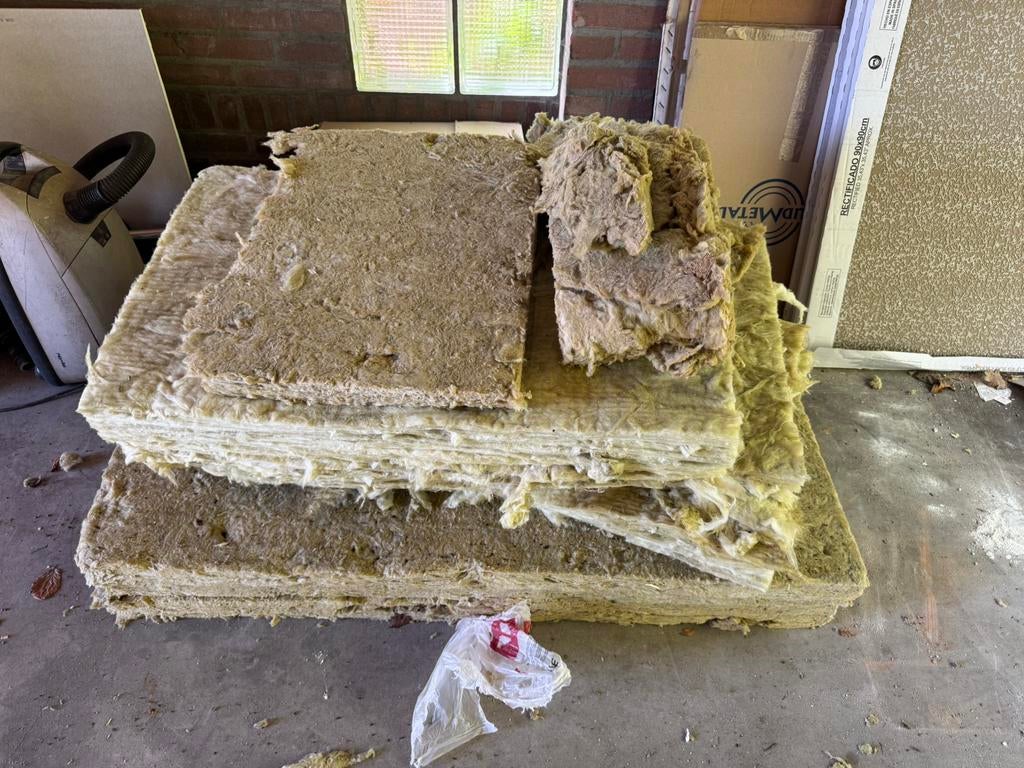 Gratis restpartij steenwol. 4 hele platen + rest, Doe-het-zelf en Verbouw, Isolatie en Afdichting, Ophalen, 4 tot 8 cm, Steenwol