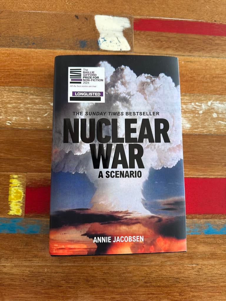 Nuclear War: A Scenario - Annie Jacobsen, Boeken, Annie Jacobsen, Nieuw, Ophalen of Verzenden, Fictie