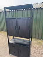 Zwarte hoge kast, Huis en Inrichting, Kasten | Kledingkasten, Ophalen, Overige materialen, 50 tot 100 cm, Zo goed als nieuw