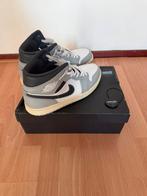 Nike Air jordan 1 Mid - Anthracite Grey - 45, Ophalen, Overige kleuren, Sneakers of Gympen, Gedragen