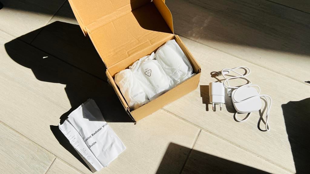 LSC Radiator bediening 6 stuks met wifi zigbee hub, Doe-het-zelf en Verbouw, Thermostaten, Ophalen of Verzenden, Slimme thermostaat