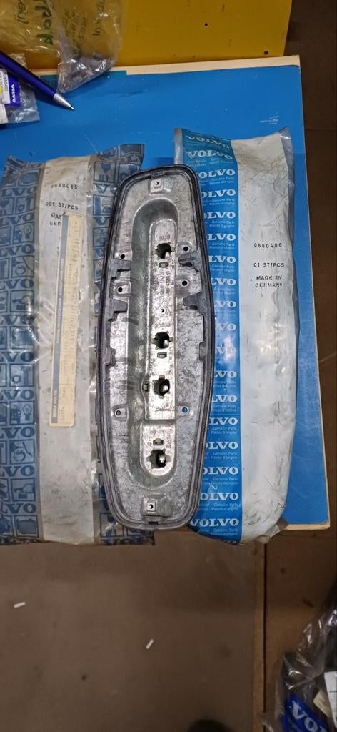 Achtelicht unit VOLVO 145 - 245 t/m 1980, Auto-onderdelen, Ophalen of Verzenden, Nieuw, Volvo