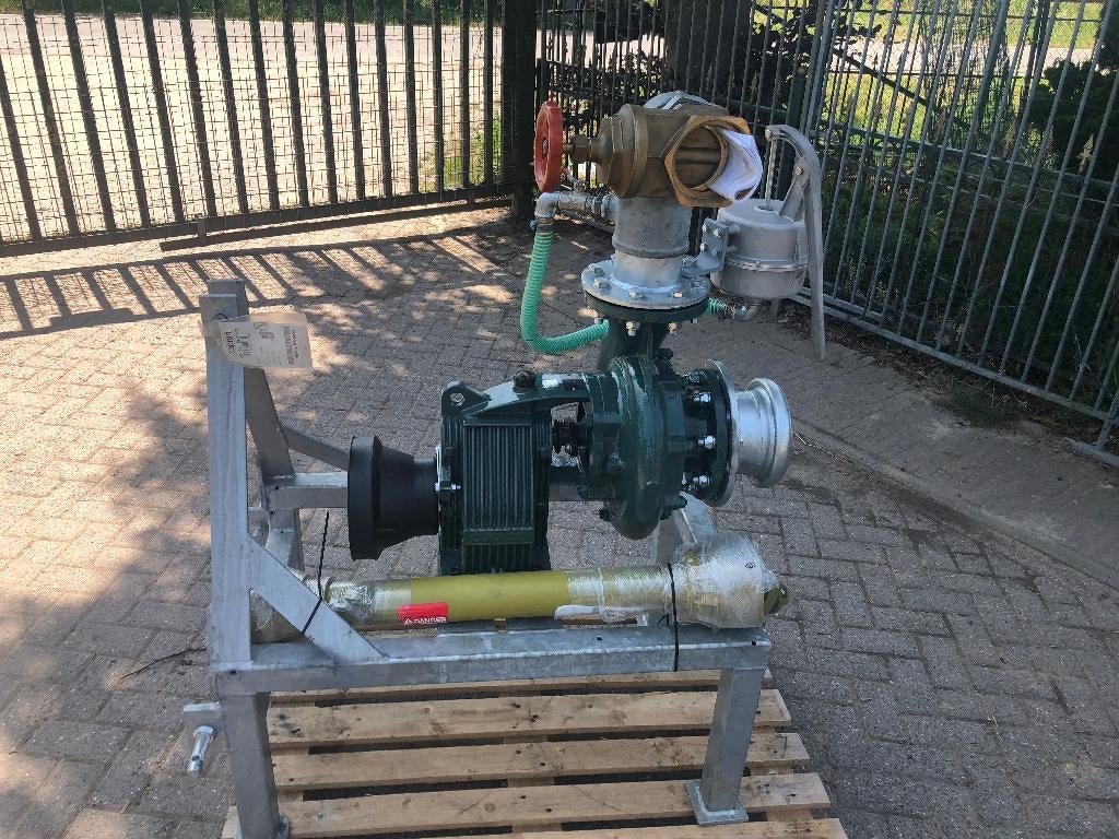 Waterpomp, Nieuwe Caprari 240 kuubs waterpomp, Tuin en Terras, Waterpompen, Ophalen, Nieuw, Handmatig, Beregeningspomp