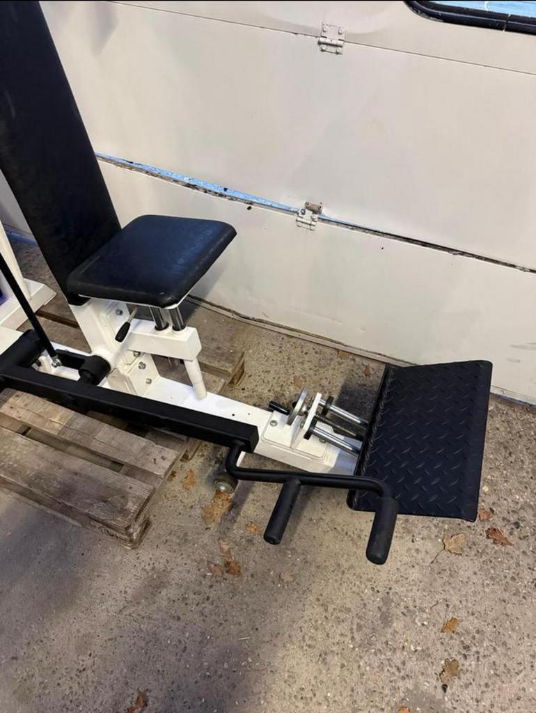 Gym 80 pec fly / fly machine / butterfly / butter fly, Ophalen, Benen, Gebruikt, -