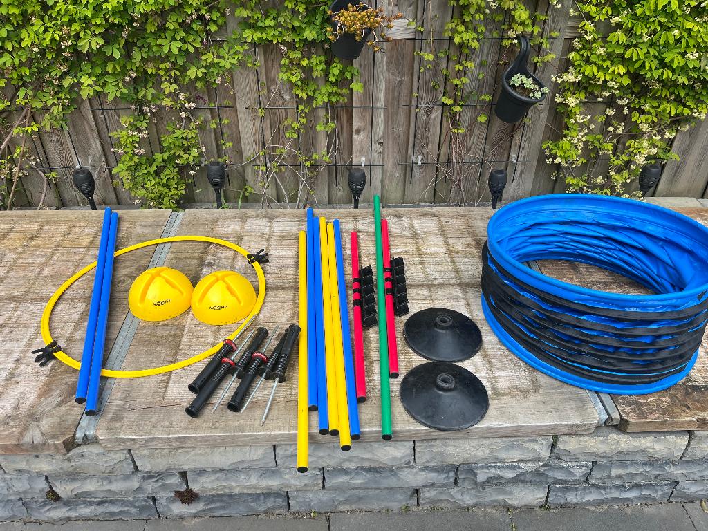 Behendigheid parcour Agility set, Dieren en Toebehoren, Ophalen, Zo goed als nieuw, Behendigheidspeelgoed